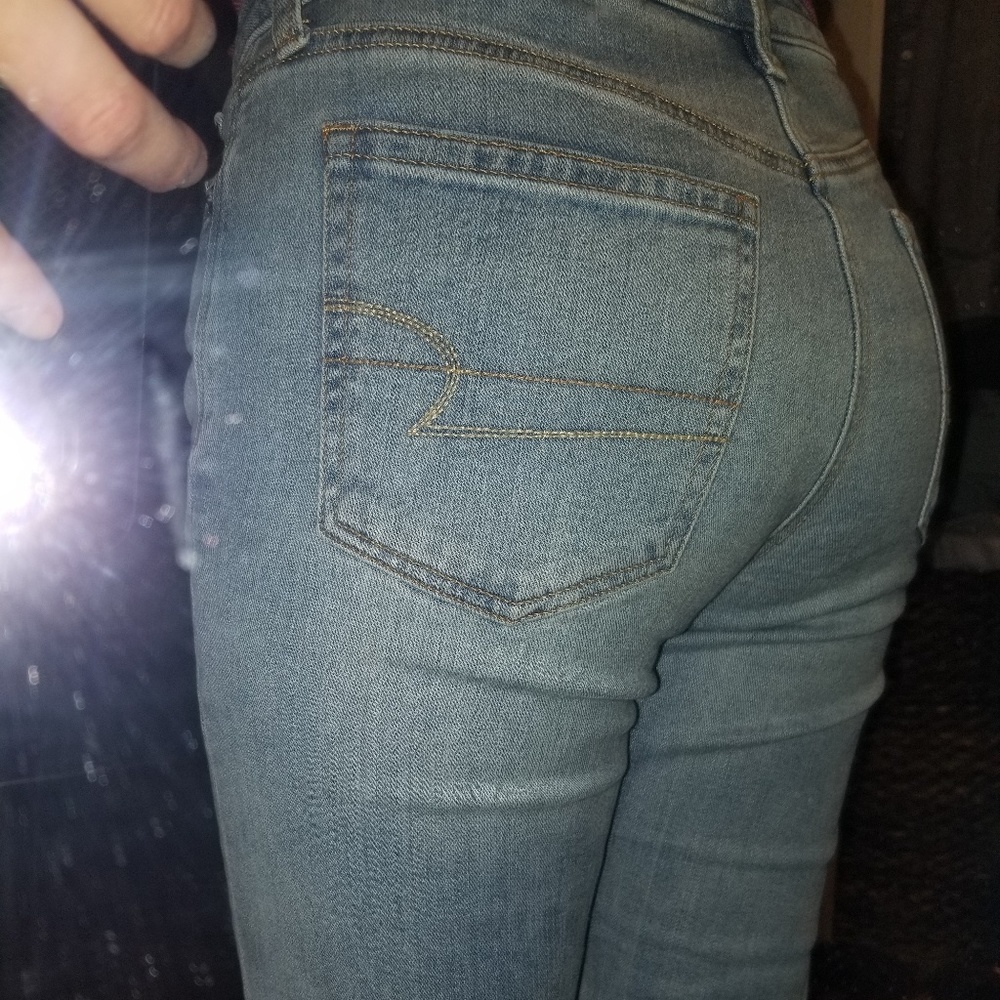 Why Poshmark? - Picture 7 of 8